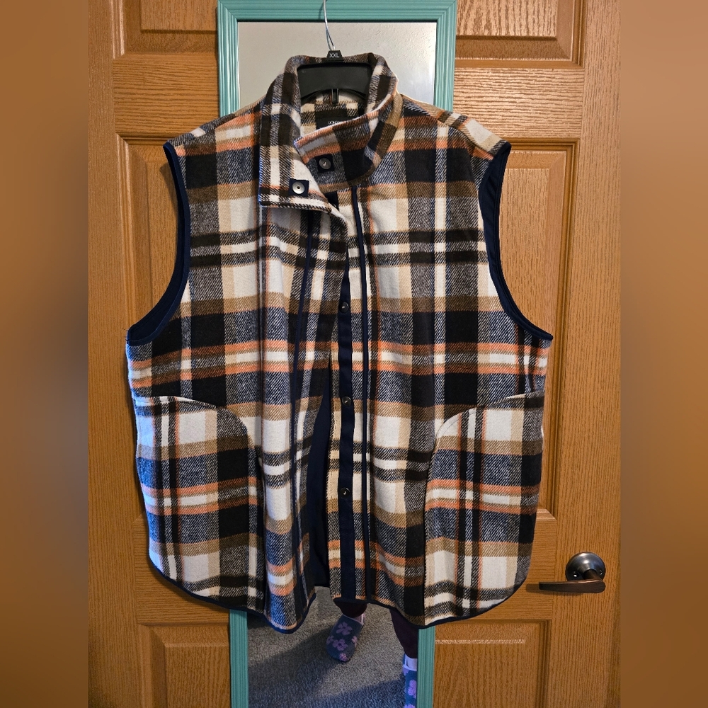 Plaid Sleeveless Vest